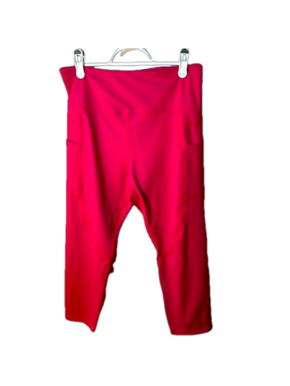 Zyia Hot Pink Cropped Activewear Leggings Size 8 to 10